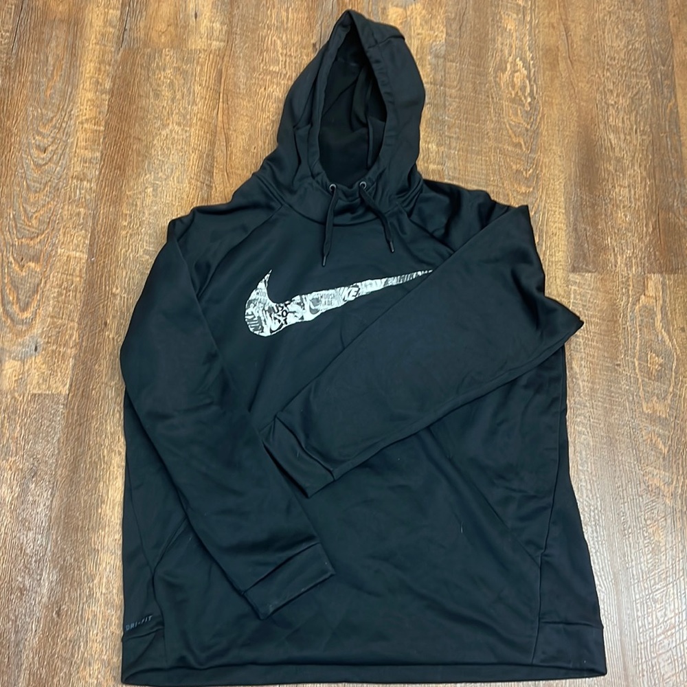 Nike mens dri-fit sweat shirt with hood